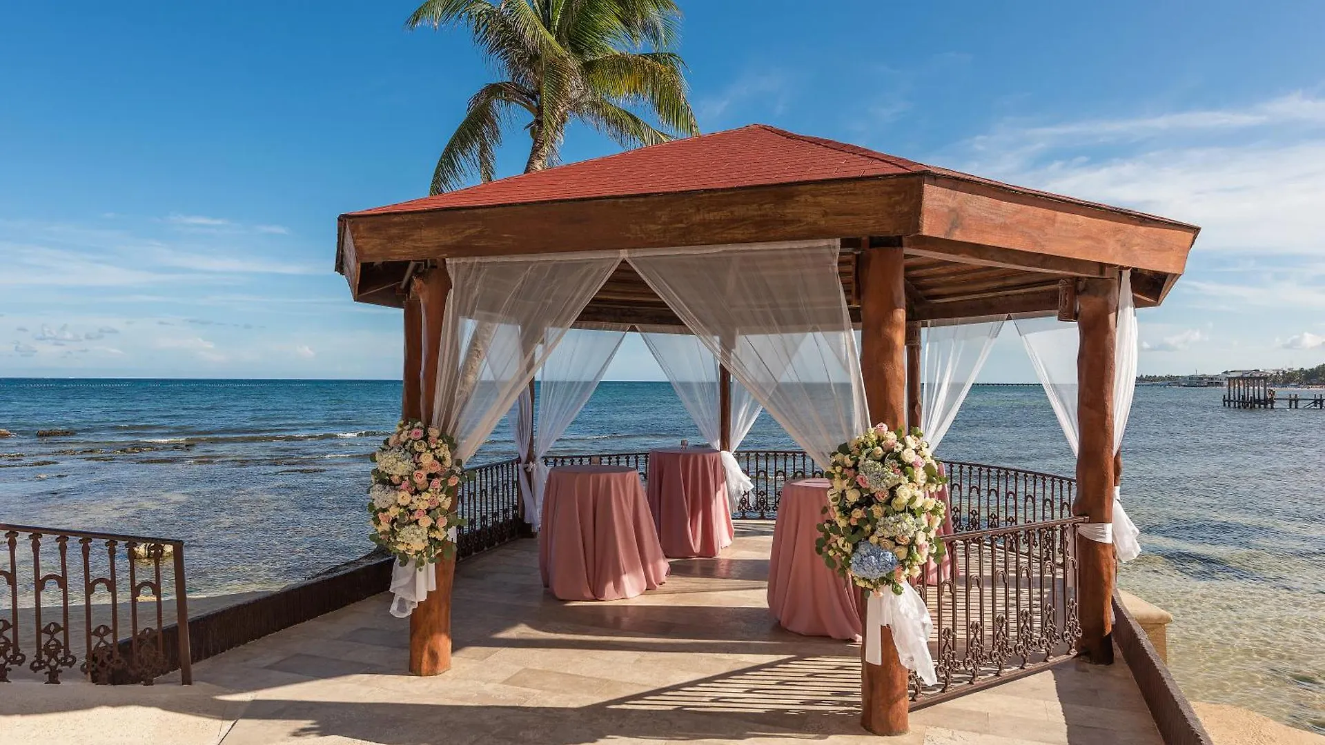 Resort Wyndham Alltra Playa Del Carmen Adults Only All Inclusive